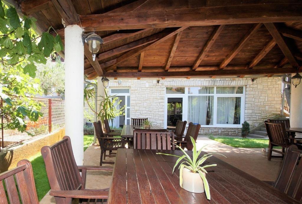 Apartment Deni Пула Экстерьер фото